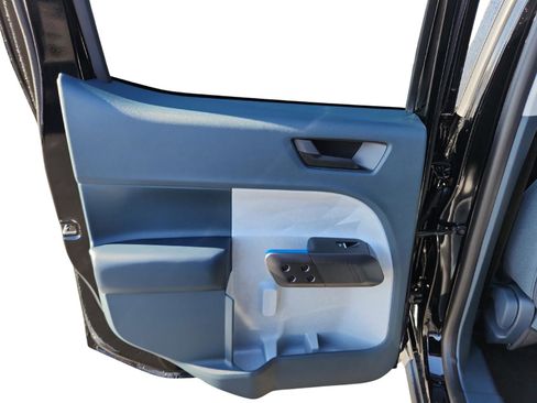 New 2026 Ford Maverick XLT image 19