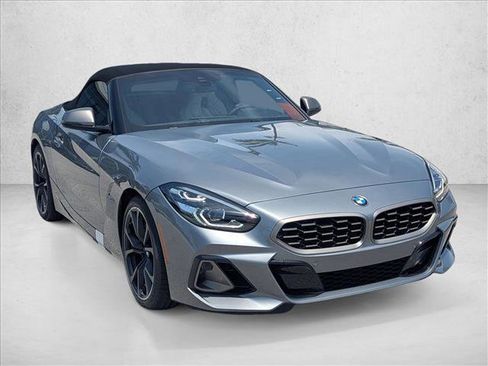 New 2026 BMW Z4 M40i w/ Premium Package RWD image 6