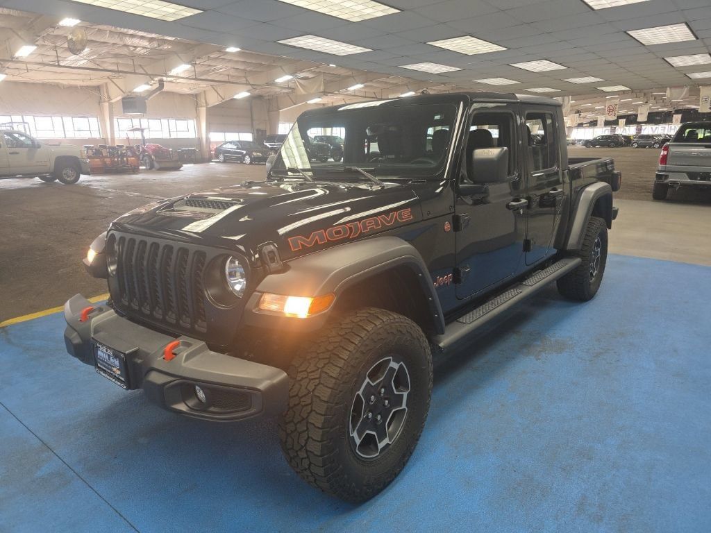 Used 2023 Jeep Gladiator Mojave w/ Cold Weather Group AWD/4WD image 7