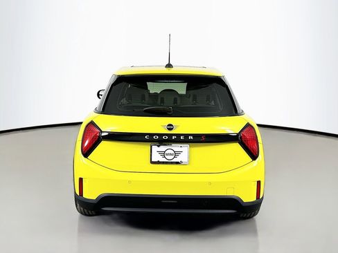 Certified 2025 MINI Cooper S FWD image 6