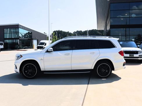 Used 2015 Mercedes-Benz GL 63 AMG 4MATIC image 2
