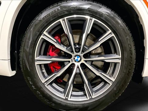 Used 2025 BMW X5 M60i w/ Climate Comfort Package AWD/4WD image 10