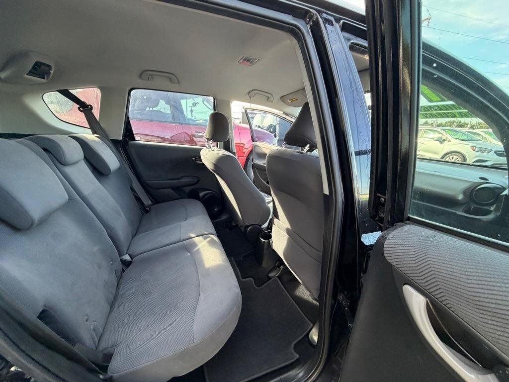 Used 2011 Honda Fit image 13