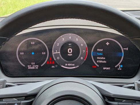 Certified 2024 Porsche Cayenne AWD/4WD image 11