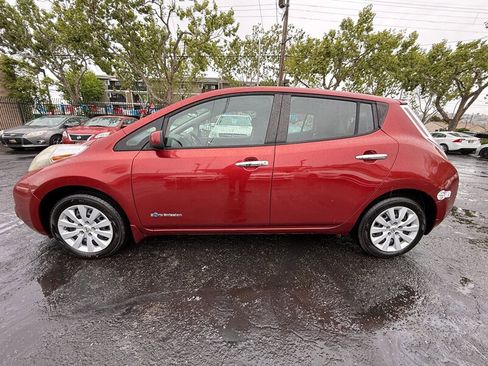 Used 2015 Nissan Leaf S w/ Charge Package image 8