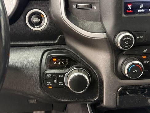 Used 2020 RAM 1500 Big Horn AWD/4WD image 21
