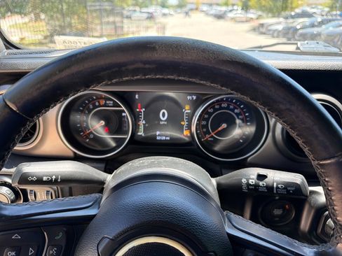 Used 2020 Jeep Wrangler Unlimited Sport AWD/4WD image 22