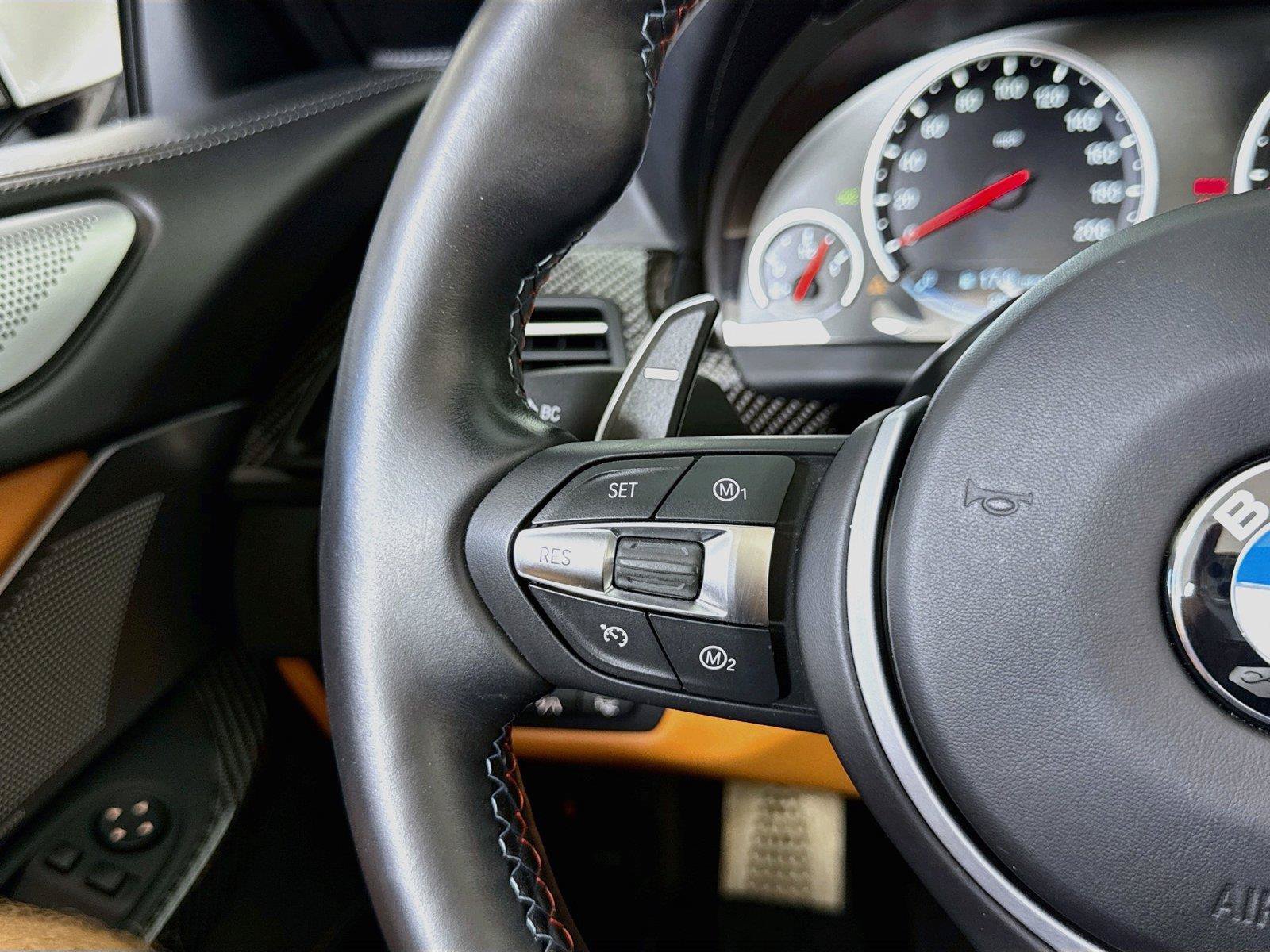 Used 2016 BMW M6 Convertible RWD image 23