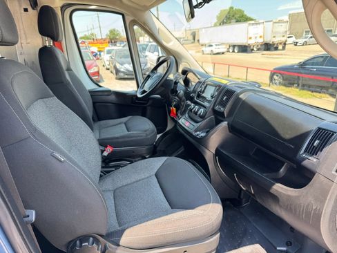 Used 2018 RAM ProMaster 2500 FWD image 25