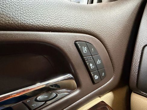 Used 2014 GMC Sierra 2500 Denali w/ Suspension Package, Off-Road image 26