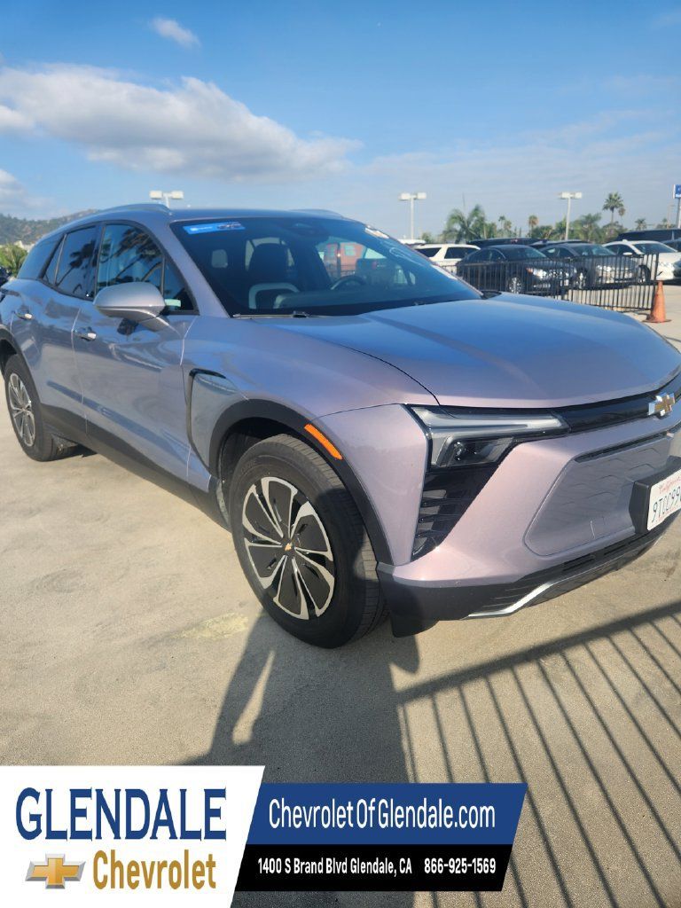 Used 2024 Chevrolet Blazer EV LT AWD/4WD image 8