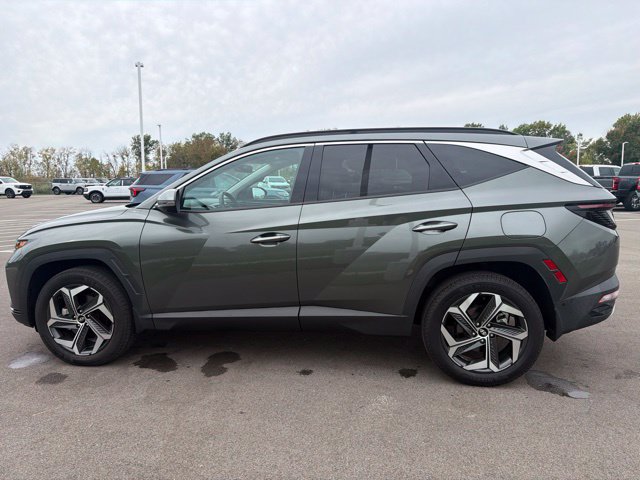 Used 2023 Hyundai Tucson Limited w/ Cargo Package AWD/4WD image 16