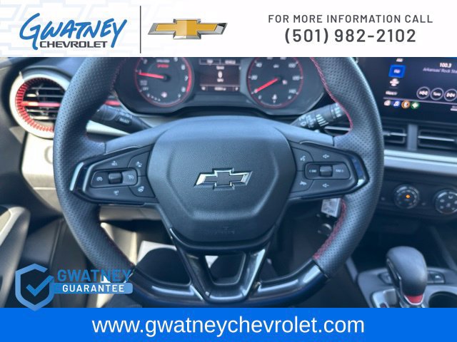 Used 2024 Chevrolet Trax RS w/ Driver Confidence Package FWD image 16