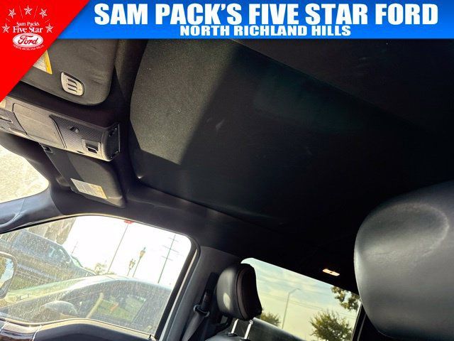 Used 2016 Ford F150 Platinum w/ Equipment Group 701A Luxury AWD/4WD image 8