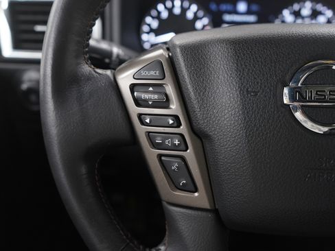 Used 2022 Nissan Titan Platinum Reserve w/ Moonroof Package image 22