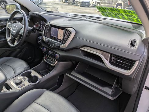 Certified 2022 GMC Terrain Denali w/ Denali Premium Package AWD/4WD image 26