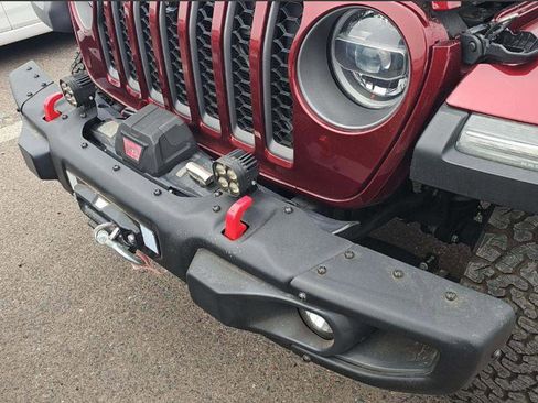 Used 2021 Jeep Gladiator Rubicon AWD/4WD image 9