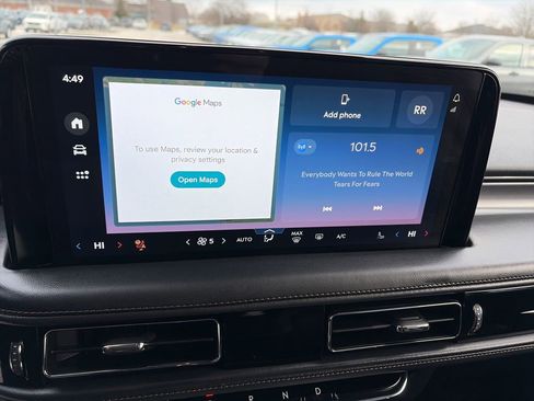 Used 2025 Lincoln Aviator AWD image 23