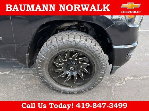 Used 2020 RAM 1500 Big Horn AWD/4WD image 9