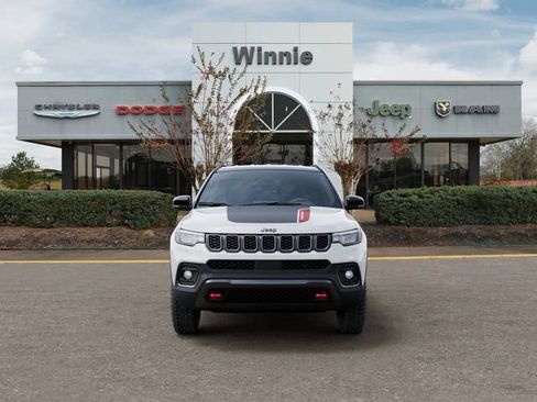 Used 2026 Jeep Compass Trailhawk AWD/4WD image 6