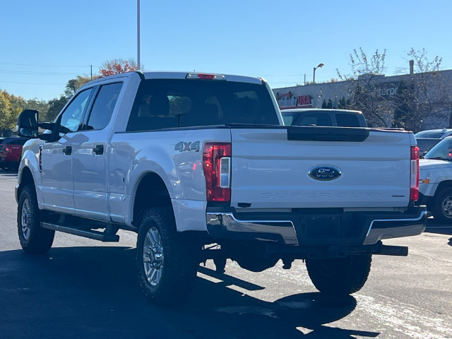 Used 2017 Ford F250 XLT AWD/4WD image 13