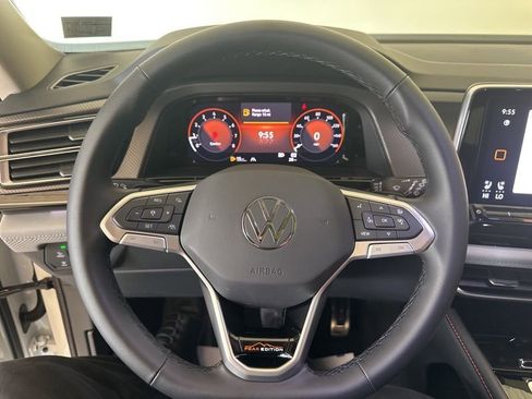 New 2026 Volkswagen Atlas Peak Edition AWD/4WD image 8