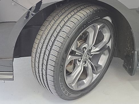 Certified 2024 Honda Accord EX image 31