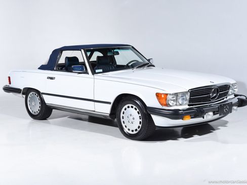 Used 1989 Mercedes-Benz 560 SL image 2