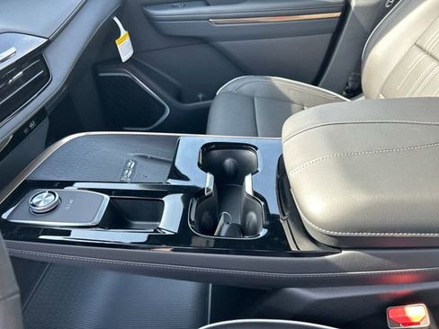 New 2026 Buick Enclave Avenir w/ Super Cruise Package AWD/4WD image 42