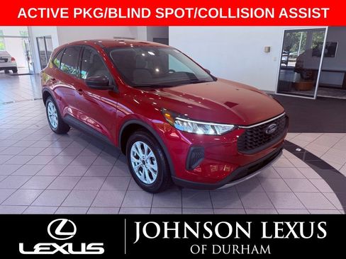 Used 2025 Ford Escape Active FWD image 1