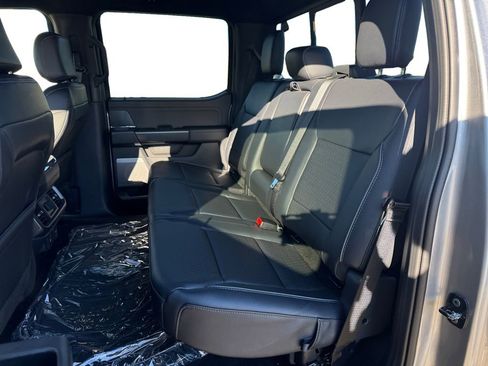 New 2025 Ford F150 Lariat w/ Equipment Group 501A Mid image 16