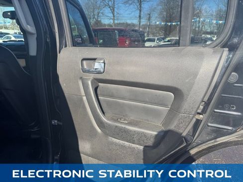Used 2007 HUMMER H3 AWD/4WD image 20