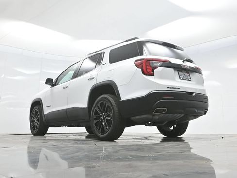 Used 2023 GMC Acadia SLT w/ Elevation Edition FWD image 67