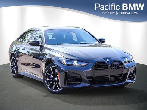 New 2026 BMW 440i xDrive w/ Premium Package AWD/4WD image 1