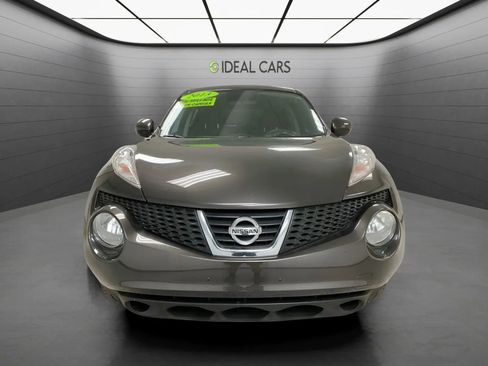 Used 2013 Nissan Juke S FWD image 2