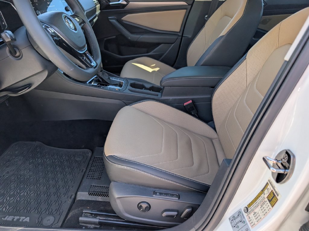 Used 2020 Volkswagen Jetta SEL Premium FWD image 10