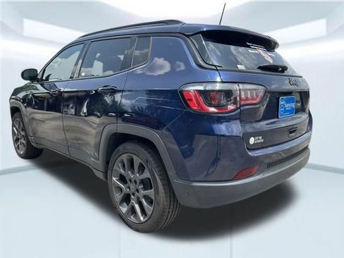 Used 2021 Jeep Compass Latitude FWD image 9