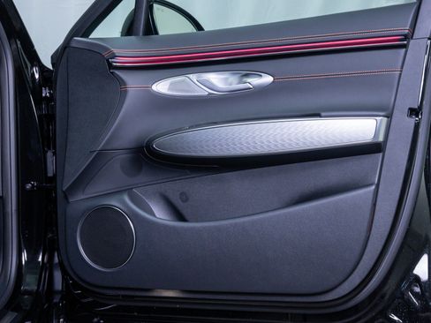New 2026 Genesis GV70 2.5T Sport Prestige AWD/4WD image 10