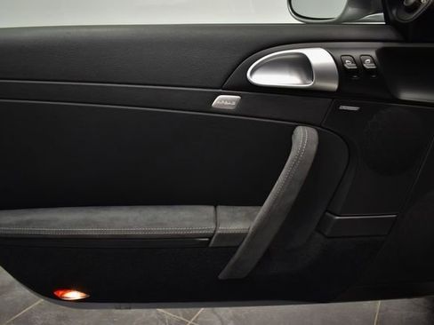 Used 2011 Porsche 911 Carrera GTS image 22