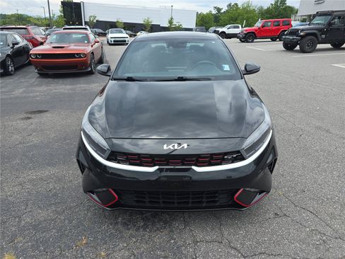 Used 2022 Kia Forte GT FWD image 8