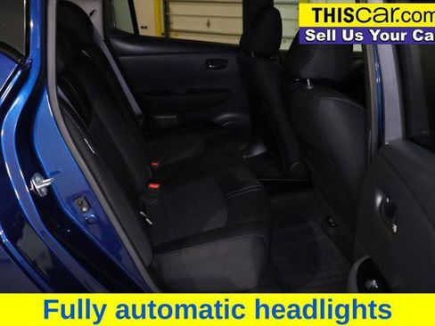 Used 2022 Nissan Leaf SV w/ SV Technology Package image 19