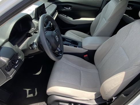 Used 2024 Honda Accord EX image 26