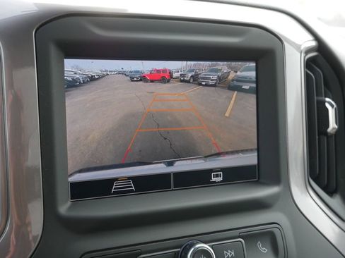 Used 2024 GMC Sierra 2500 Pro w/ Convenience Package image 25