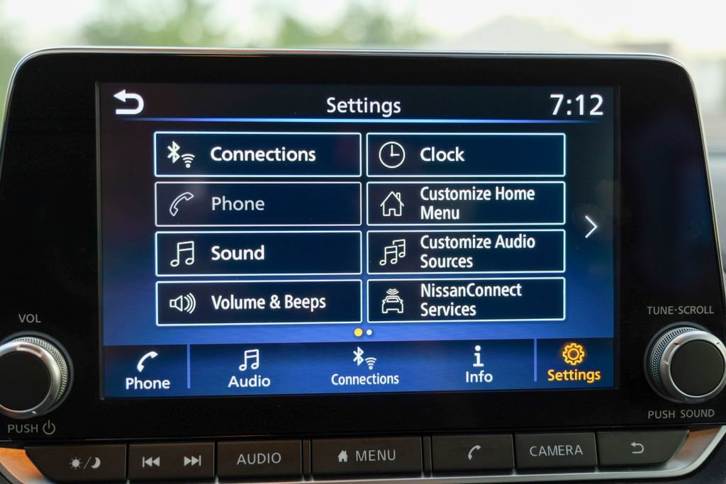 Used 2023 Nissan Sentra SR w/ SR Premium Package FWD image 54