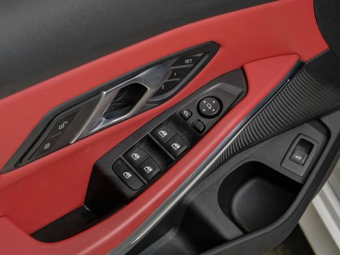 Used 2025 BMW 330i xDrive Sedan image 46