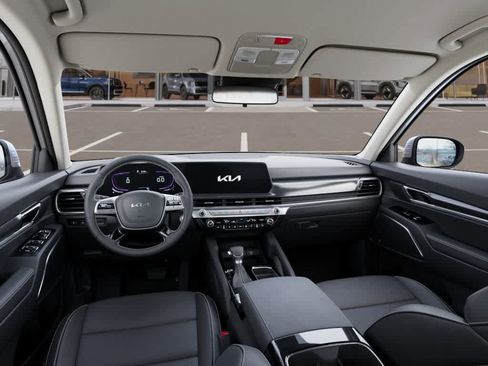 New 2025 Kia Telluride LX image 14