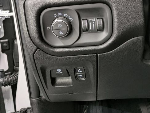 Used 2026 RAM 1500 Big Horn AWD/4WD image 22
