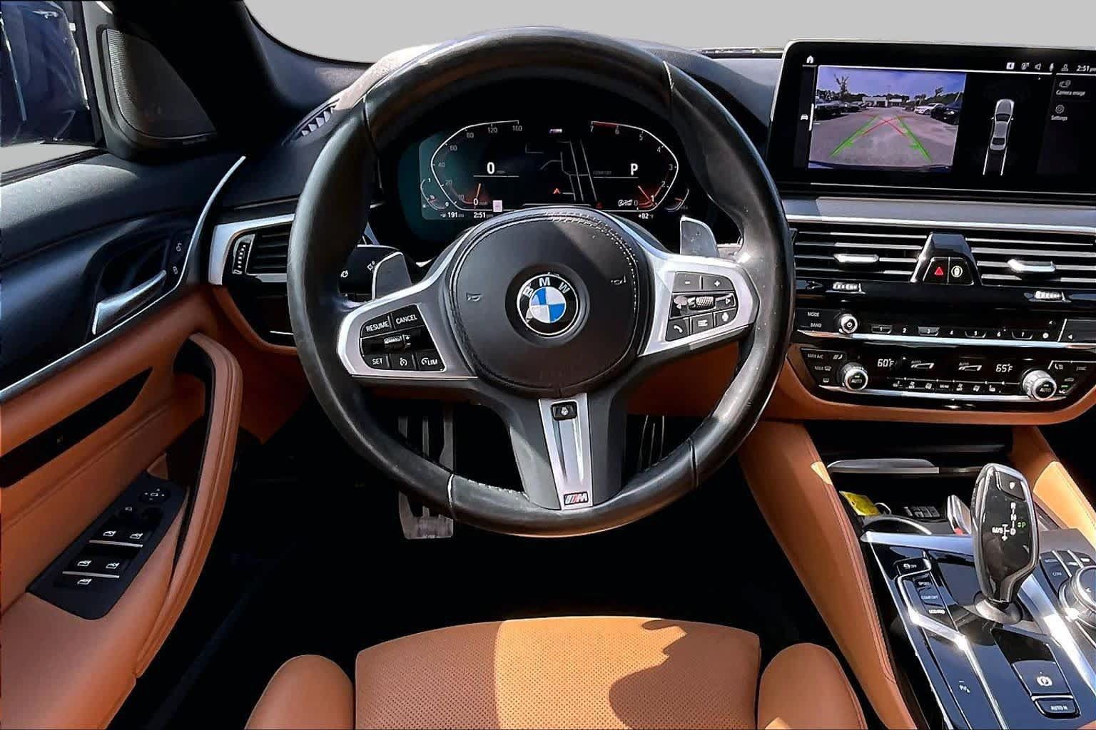 Used 2023 BMW 530i w/ M Sport Package RWD image 6