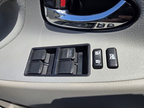 Used 2009 Toyota Camry Hybrid FWD image 27