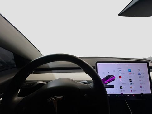 Used 2020 Tesla Model 3 Long Range image 7